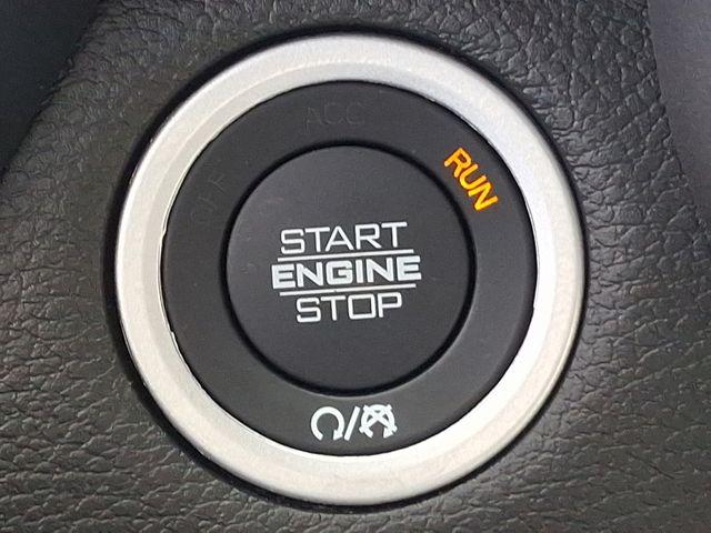 2022 Ram 1500 Vehicle Photo in WATERTOWN, CT 06795-3318