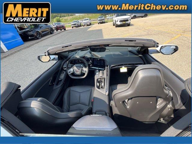 2024 Chevrolet Corvette Stingray Vehicle Photo in MAPLEWOOD, MN 55119-4794