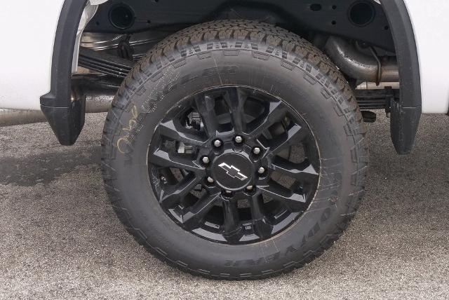 2025 Chevrolet Silverado 2500 HD Vehicle Photo in VENTURA, CA 93003-8585