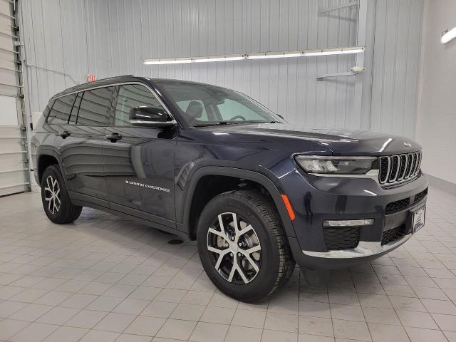 2023 Jeep Grand Cherokee L Vehicle Photo in NEENAH, WI 54956-2243