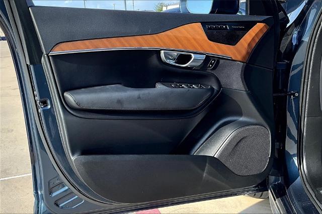 2023 Volvo XC90 Vehicle Photo in Grapevine, TX 76051