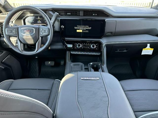 2025 GMC Sierra 2500 HD Vehicle Photo in COLUMBIA, MO 65203-3903