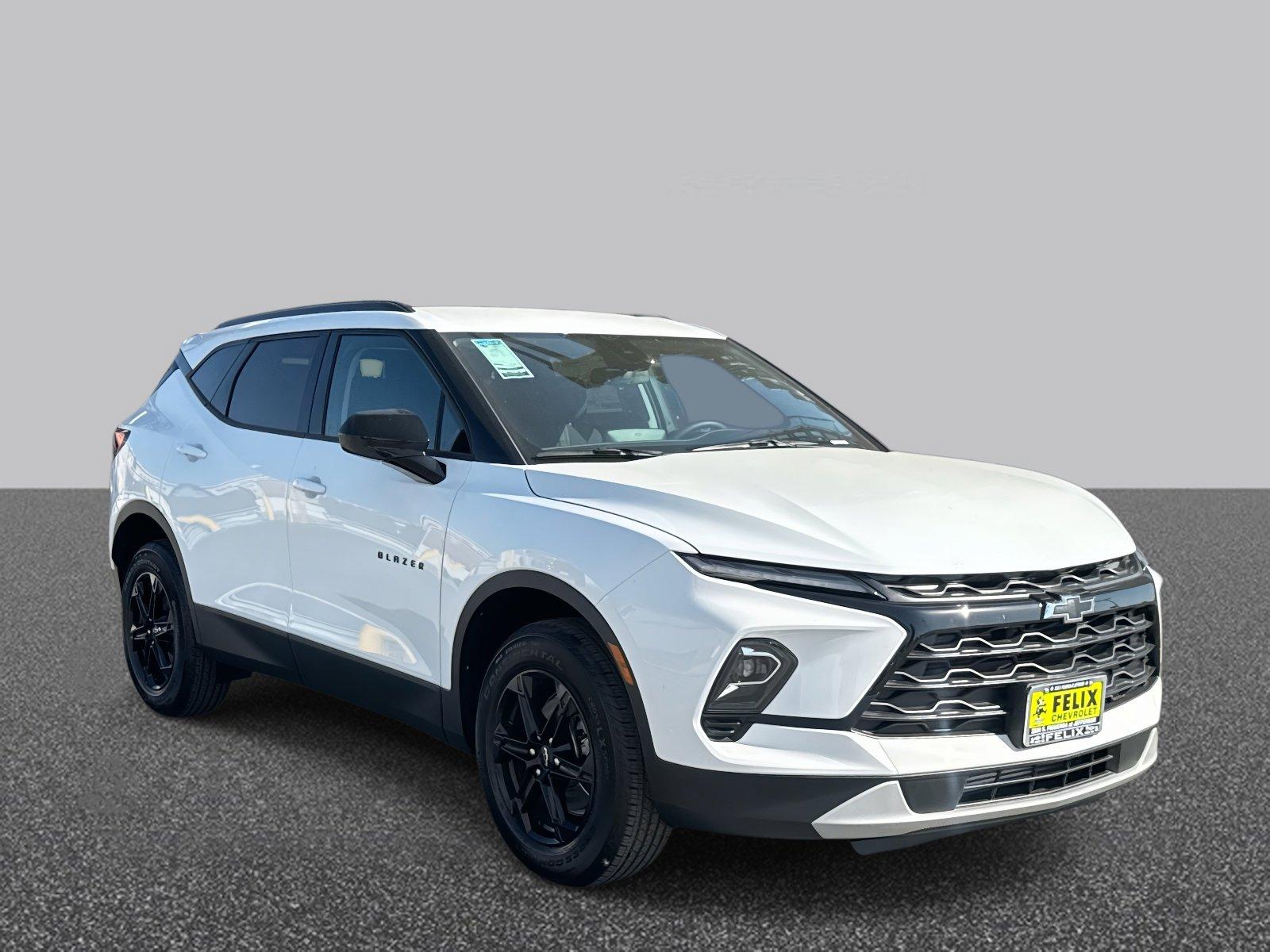 2025 Chevrolet Blazer Vehicle Photo in LOS ANGELES, CA 90007-3794