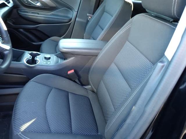 2024 GMC Terrain Vehicle Photo in ZELIENOPLE, PA 16063-2910