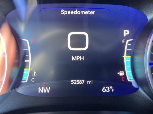 2023 Chrysler Pacifica Vehicle Photo in GREEN BAY, WI 54304-5303