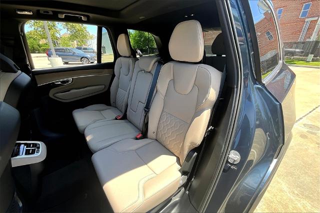 2025 Volvo XC90 Vehicle Photo in Houston, TX 77007
