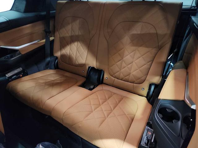 2025 BMW X7 xDrive40i Vehicle Photo in GRAPEVINE, TX 76051