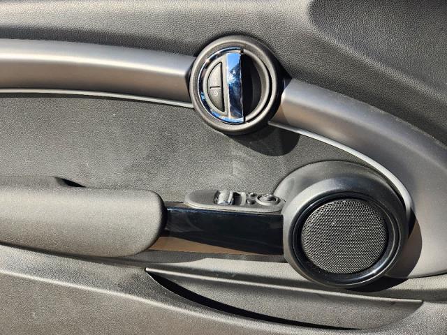 2024 MINI Cooper Hardtop 2 Door Vehicle Photo in PLANO, TX 75024