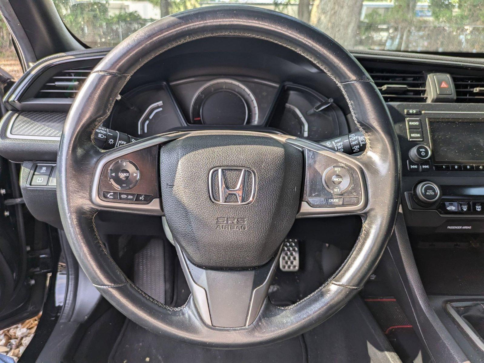 2018 Honda Civic Hatchback Vehicle Photo in Tampa, FL 33614