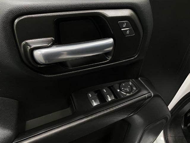 2021 Chevrolet Silverado 1500 Vehicle Photo in MANITOWOC, WI 54220-5838