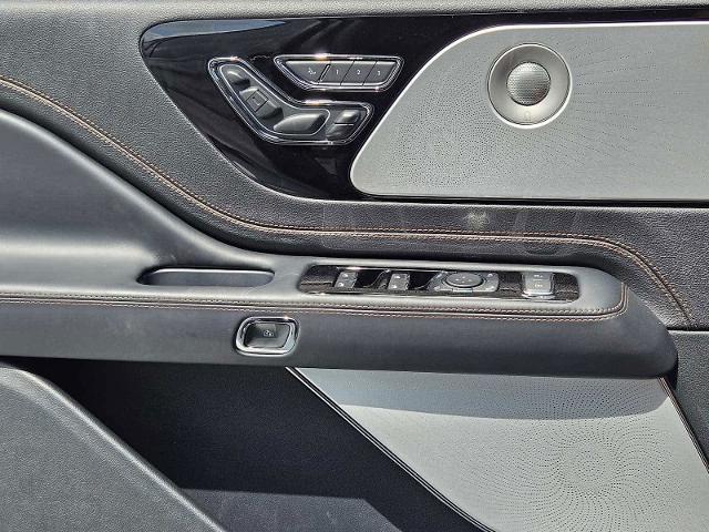 2025 Lincoln Aviator Vehicle Photo in AUSTIN, TX 78717