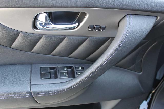 2017 INFINITI QX70 Vehicle Photo in HOUSTON, TX 77090
