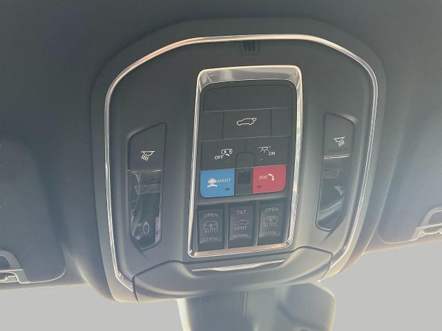 2025 Jeep Grand Cherokee L Vehicle Photo in Kaukauna, WI 54130