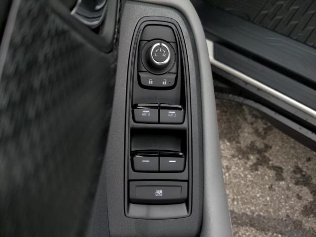 2025 Subaru Outback Vehicle Photo in Green Bay, WI 54304