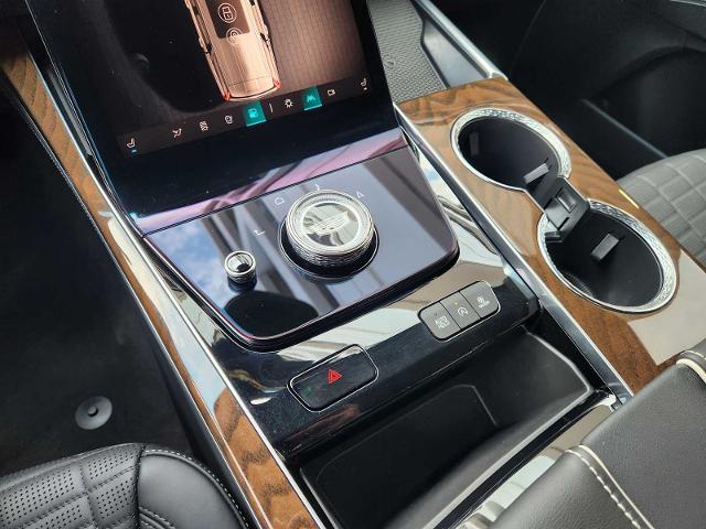 2025 Cadillac Escalade Vehicle Photo in Grapevine, TX 76051