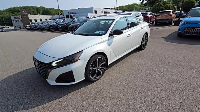 2023 Nissan Altima Vehicle Photo in Pleasant Hills, PA 15236