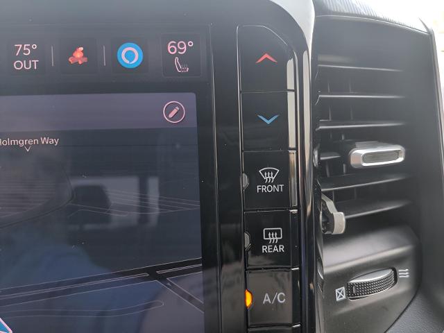 2025 Ram 1500 Vehicle Photo in Green Bay, WI 54304