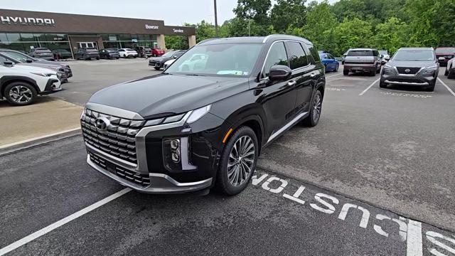 2024 Hyundai PALISADE Vehicle Photo in Pleasant Hills, PA 15236