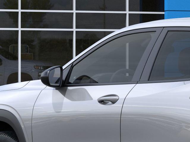 2025 Chevrolet Trax Vehicle Photo in Roslyn, NY 11576