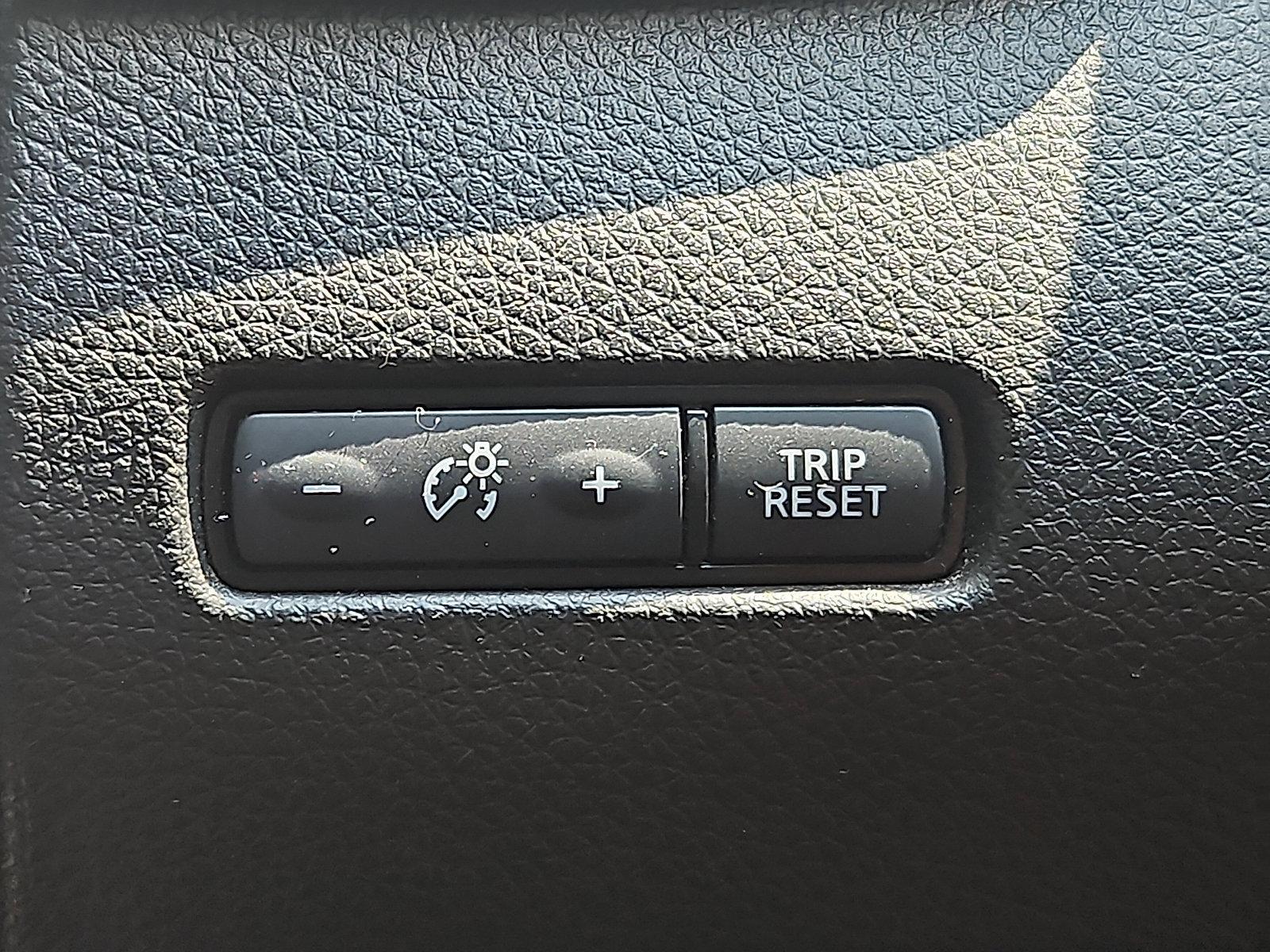 2022 Nissan Rogue Sport Vehicle Photo in Jenkintown, PA 19046