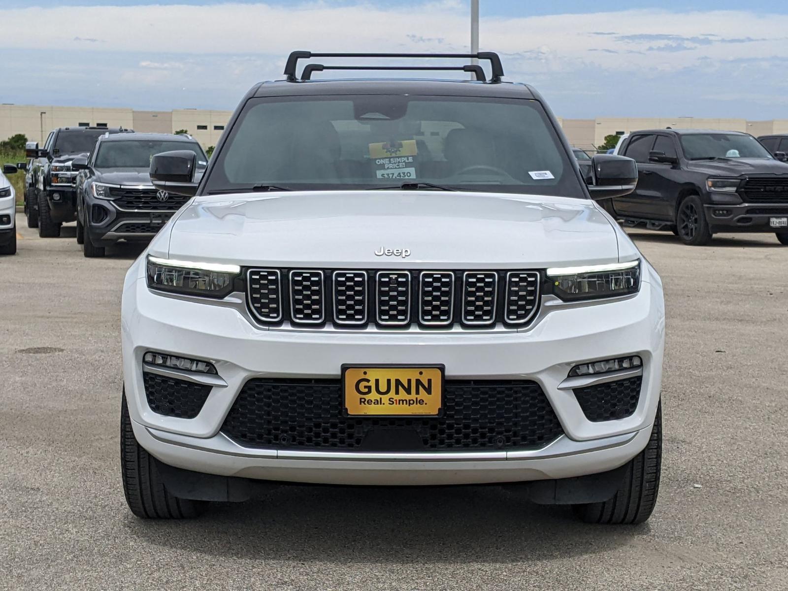 2022 Jeep Grand Cherokee Vehicle Photo in Seguin, TX 78155
