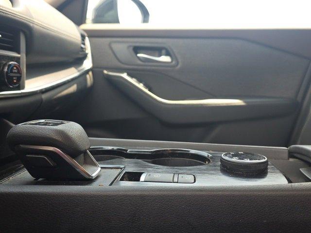 2023 Nissan Rogue Vehicle Photo in Harrisburg, PA 17111-1033