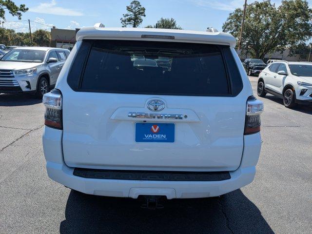 2016 Toyota 4Runner Vehicle Photo in BRUNSWICK, GA 31525-1881