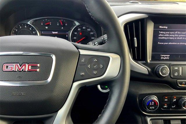 2024 GMC Terrain Vehicle Photo in TOPEKA, KS 66609-0000
