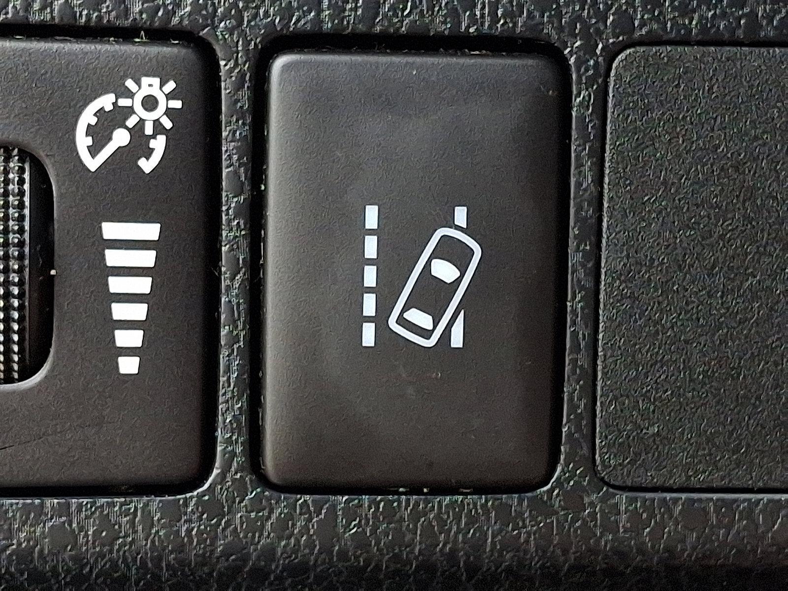2017 Toyota RAV4 Vehicle Photo in Mechanicsburg, PA 17050-2306
