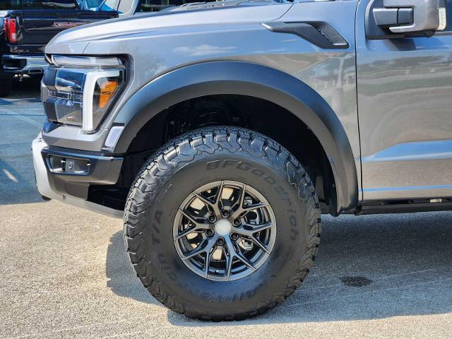 2025 Ford F-150 Vehicle Photo in DENTON, TX 76210-9321