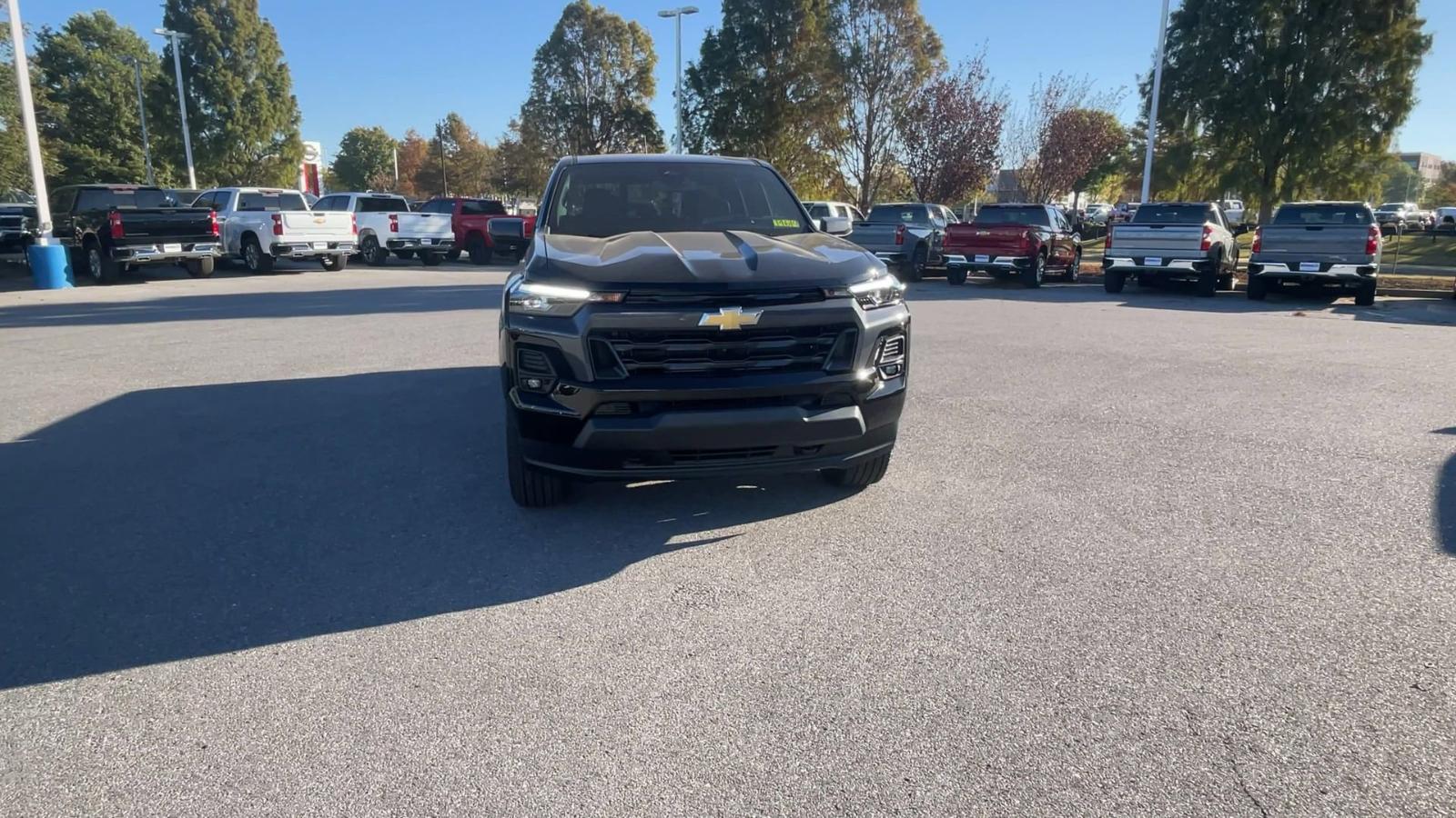 2024 Chevrolet Colorado Vehicle Photo in BENTONVILLE, AR 72712-4322