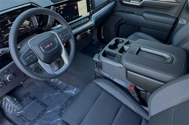 2025 GMC Sierra 1500 Vehicle Photo in ELK GROVE, CA 95757-8703