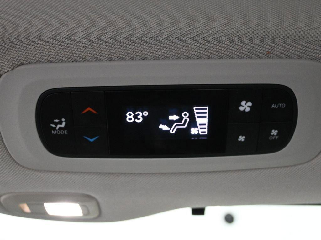 2018 Chrysler Pacifica Vehicle Photo in Marion, IA 52302
