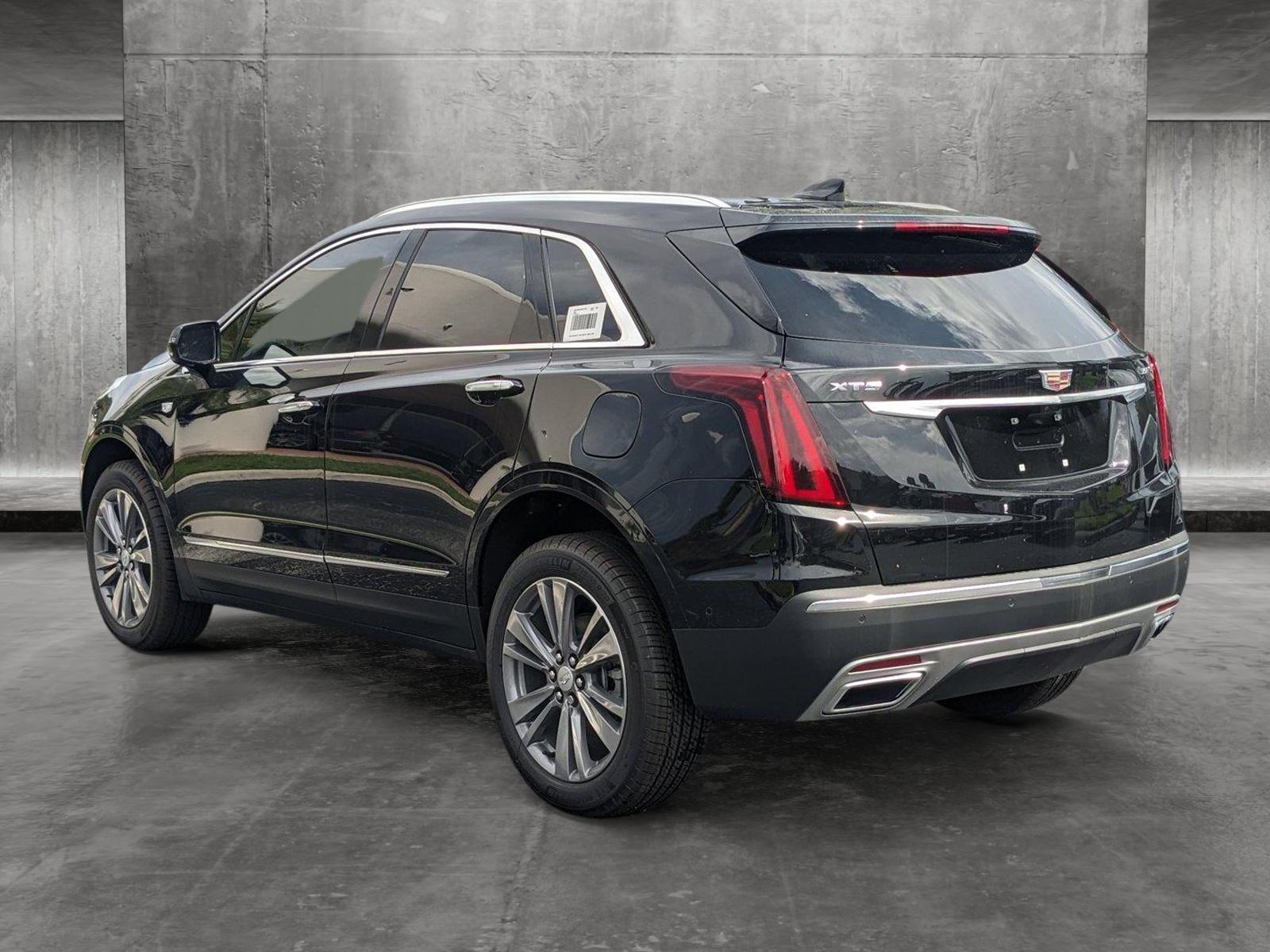 2024 Cadillac XT5 Vehicle Photo in WEST PALM BEACH, FL 33407-3296