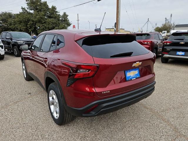 2025 Chevrolet Trax Vehicle Photo in SAN ANGELO, TX 76903-5798