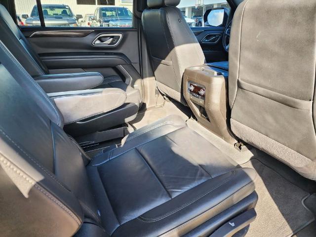 2021 Chevrolet Suburban Vehicle Photo in PARIS, TX 75460-2116