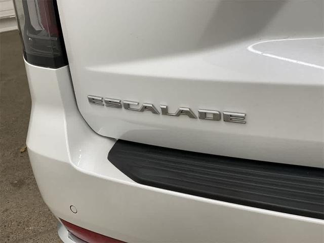 2022 Cadillac Escalade Vehicle Photo in PORTLAND, OR 97225-3518