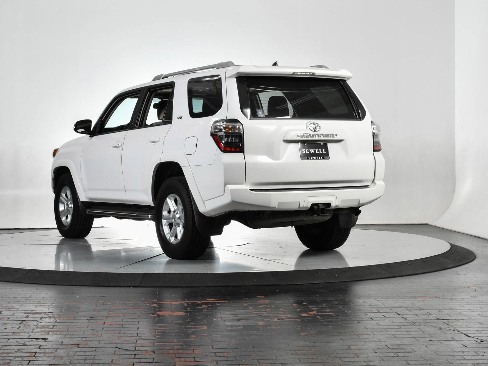 2015 Toyota 4Runner Vehicle Photo in DALLAS, TX 75235