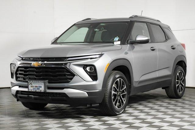 2025 Chevrolet Trailblazer Vehicle Photo in PUYALLUP, WA 98371-4149