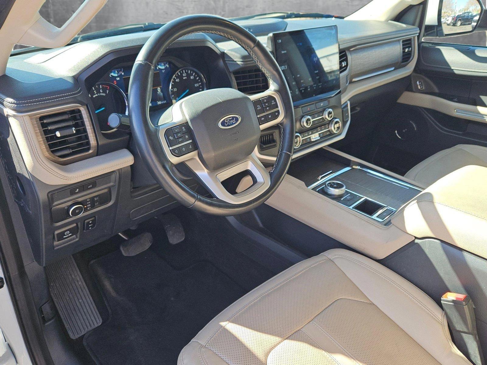 2022 Ford Expedition Max Vehicle Photo in MESA, AZ 85206-4395