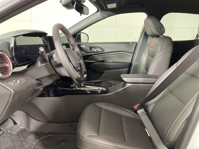 2025 Chevrolet Trax Vehicle Photo in PHOENIX, AZ 85014-3381