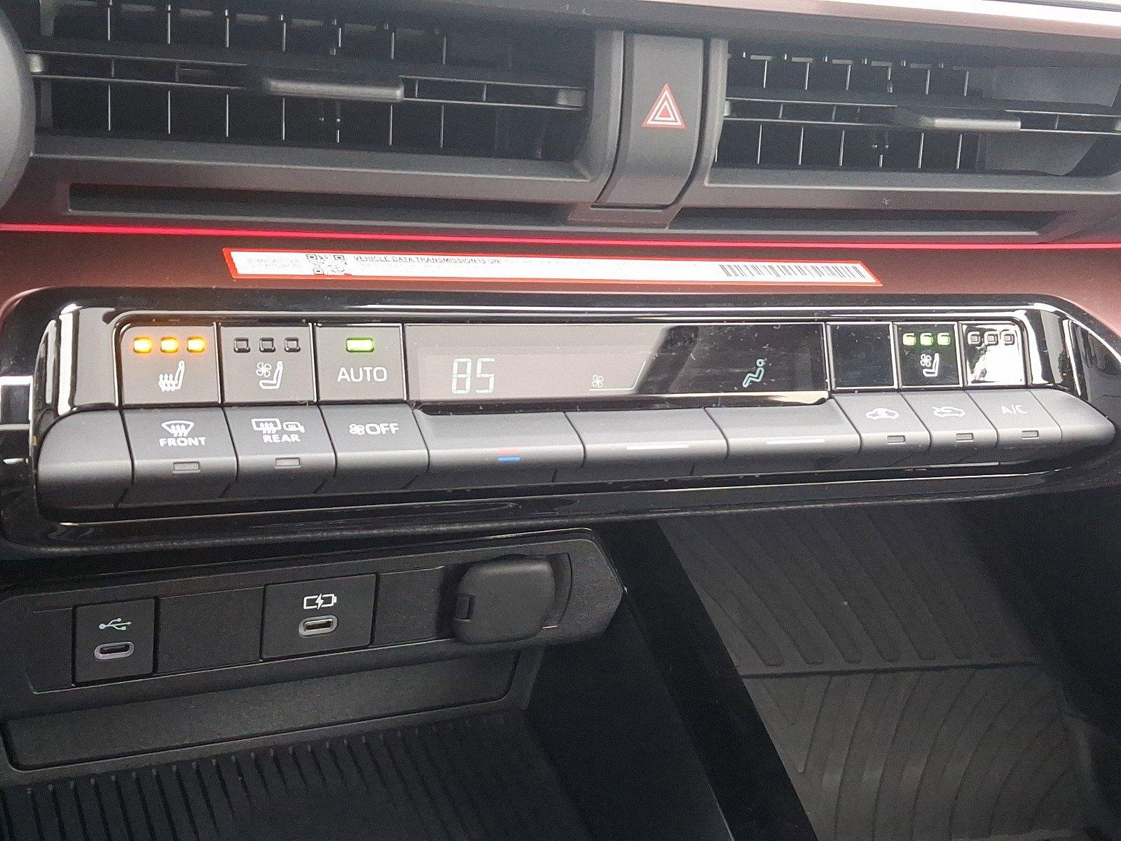 2024 Toyota Prius Prime Vehicle Photo in Harrisburg, PA 17111