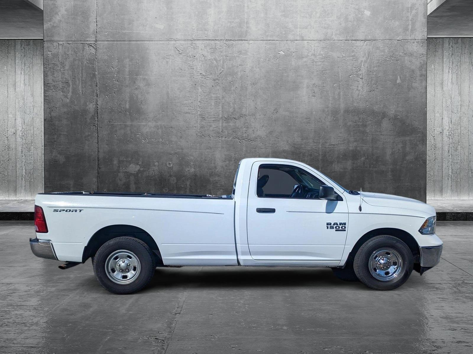 2022 Ram 1500 Classic Vehicle Photo in Bradenton, FL 34207