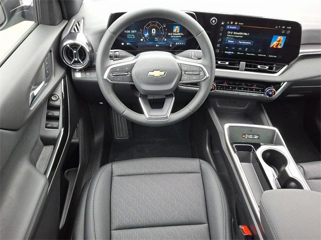 2025 Chevrolet Equinox Vehicle Photo in BERLIN, MD 21811-1121