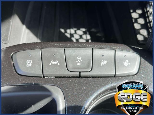 2022 Chevrolet Trailblazer Vehicle Photo in Roslyn, NY 11576