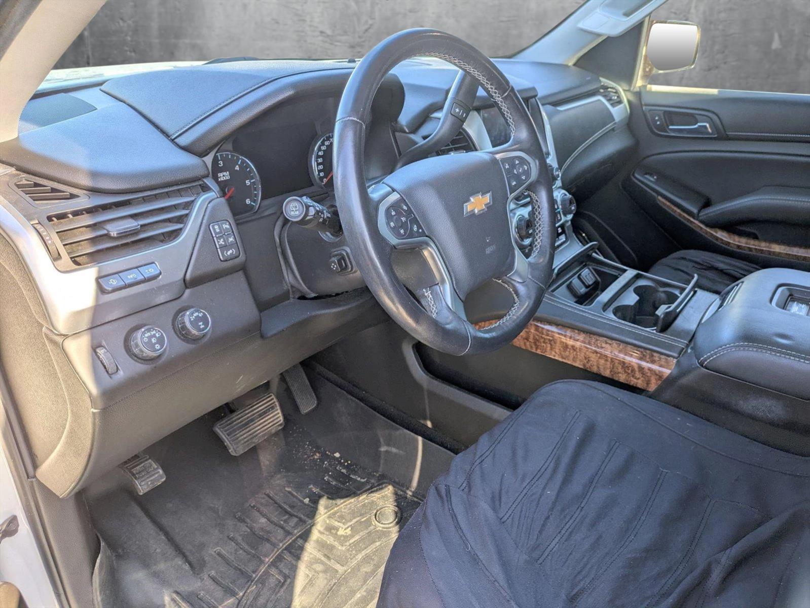 2017 Chevrolet Suburban Vehicle Photo in LAUREL, MD 20707-4697