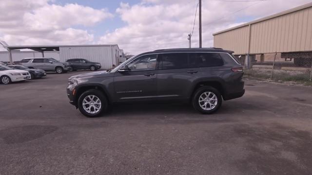 2023 Jeep Grand Cherokee L Vehicle Photo in NEDERLAND, TX 77627-8017