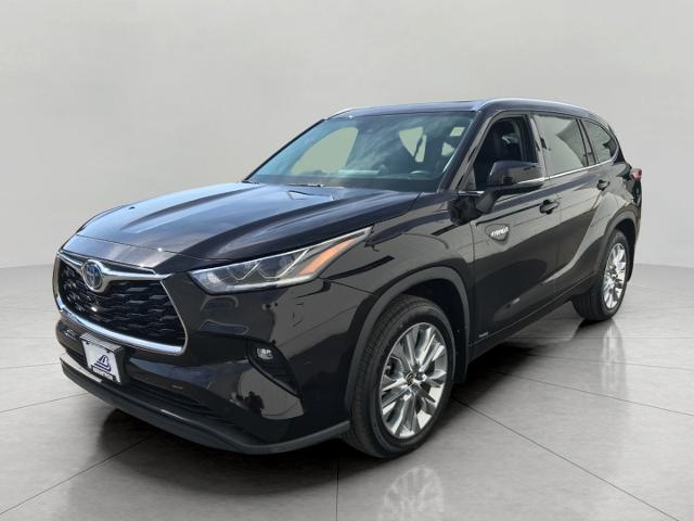 2021 Toyota Highlander Vehicle Photo in GREEN BAY, WI 54303-3330