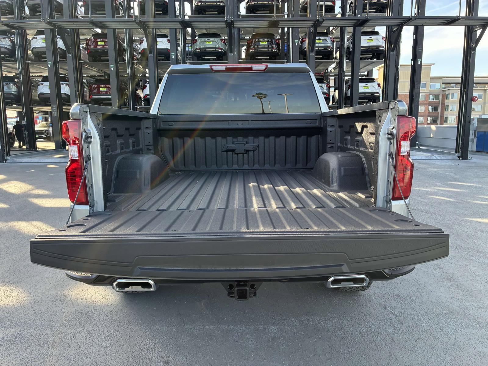 2025 Chevrolet Silverado 1500 Vehicle Photo in LOS ANGELES, CA 90007-3794