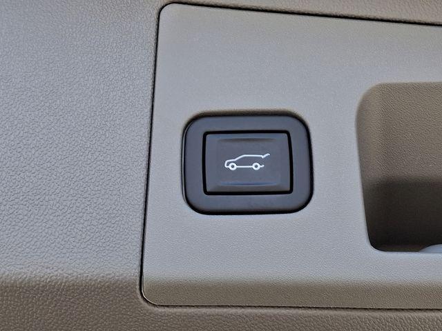 2024 Cadillac XT5 Vehicle Photo in DANBURY, CT 06810-5034